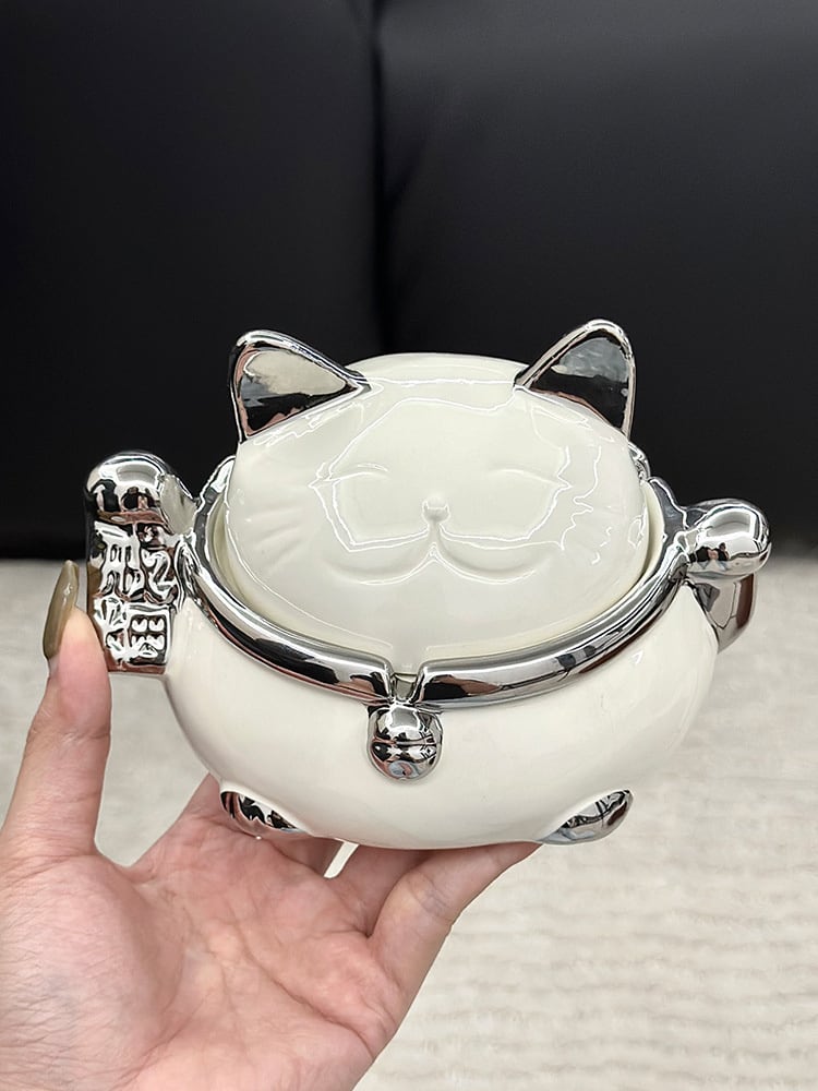 安いし可愛い大人気商品 招き猫灰皿 シンプル 蓋付き 可愛い 飛灰防止
