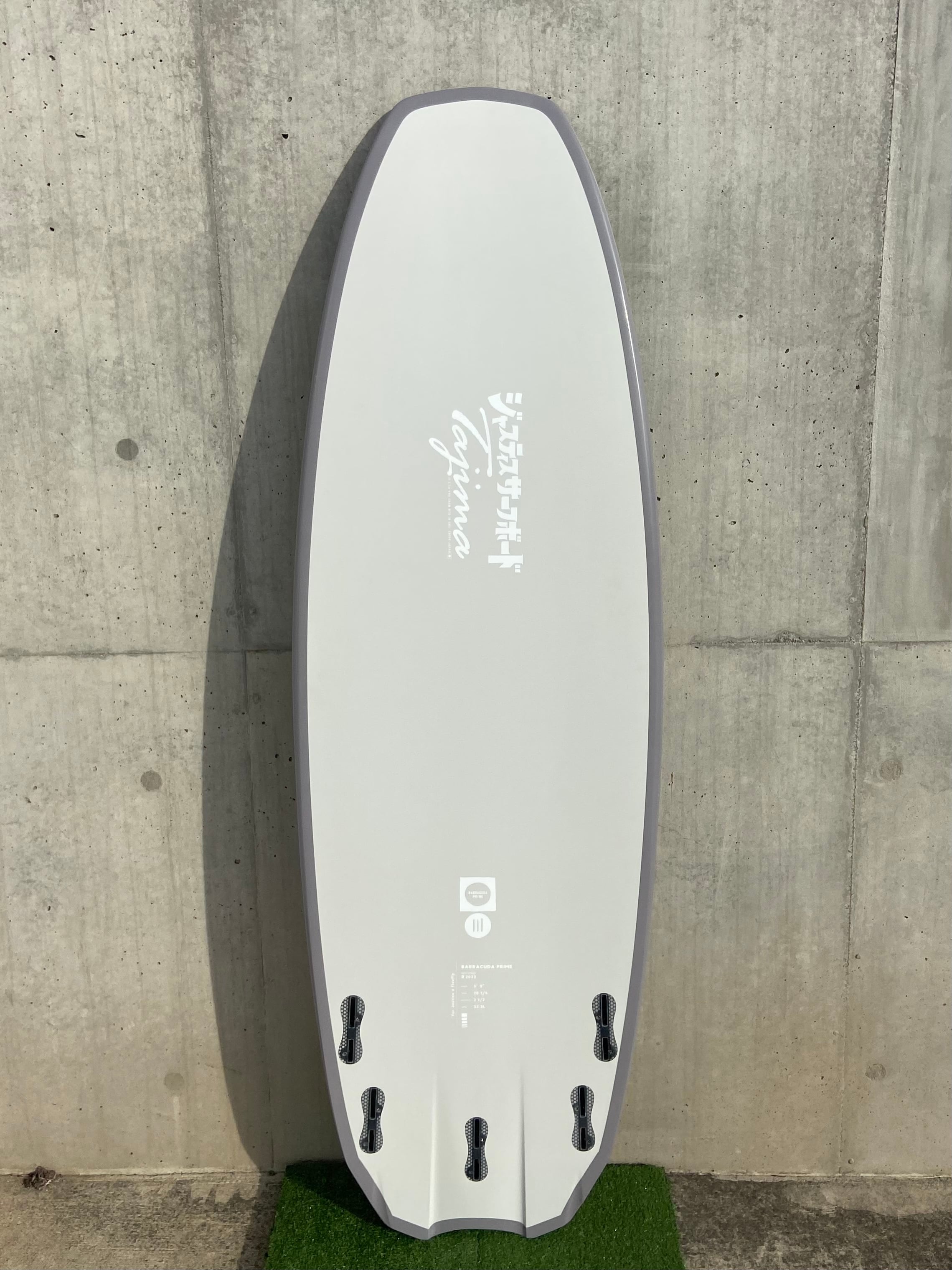 ジャスティスサーフボード 5'8 1/2 ジャスティスサーフボード 5'8 1/2