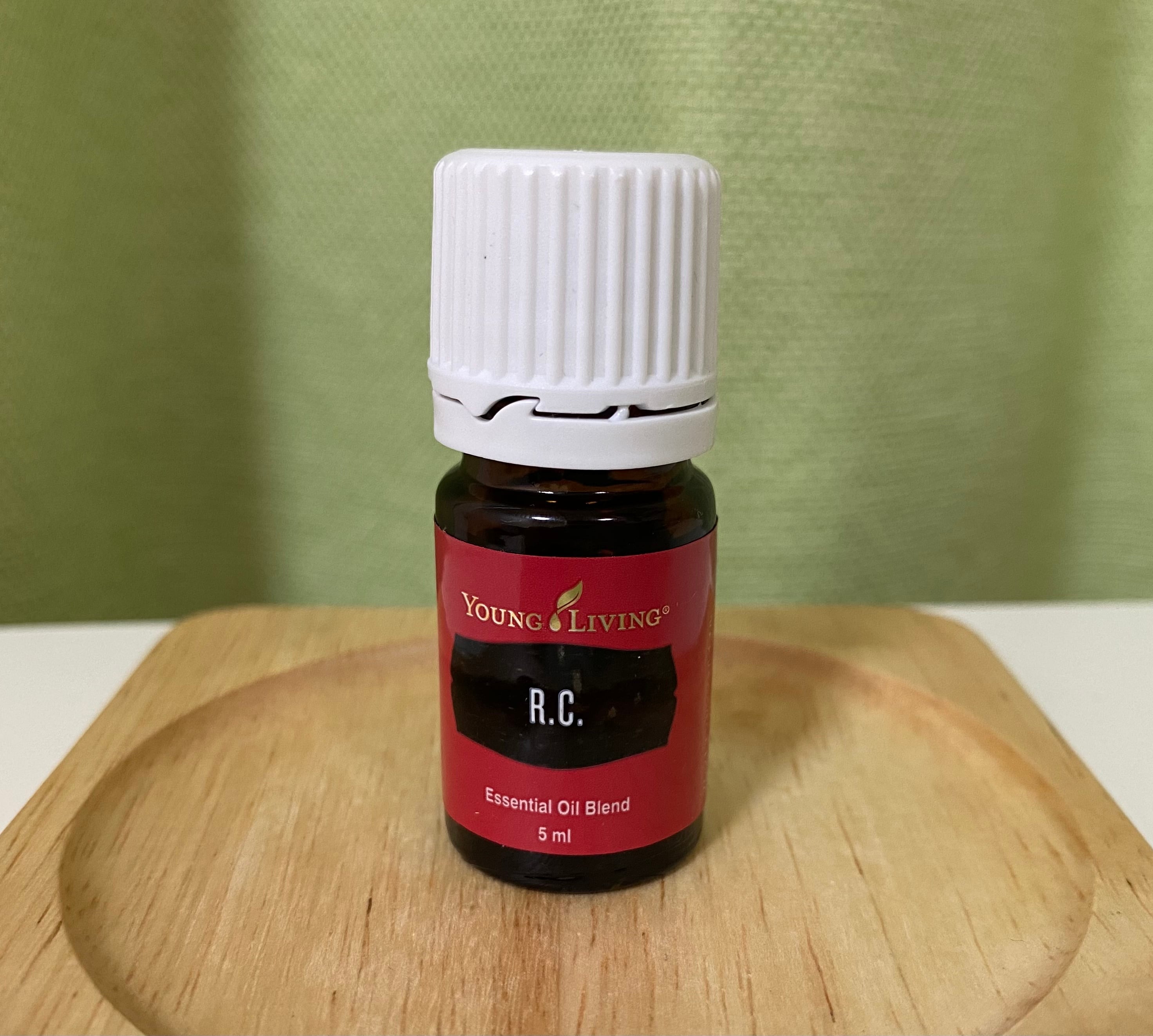 エッセンシャルオイル アスクリファレンス 第6版 かばとっと様