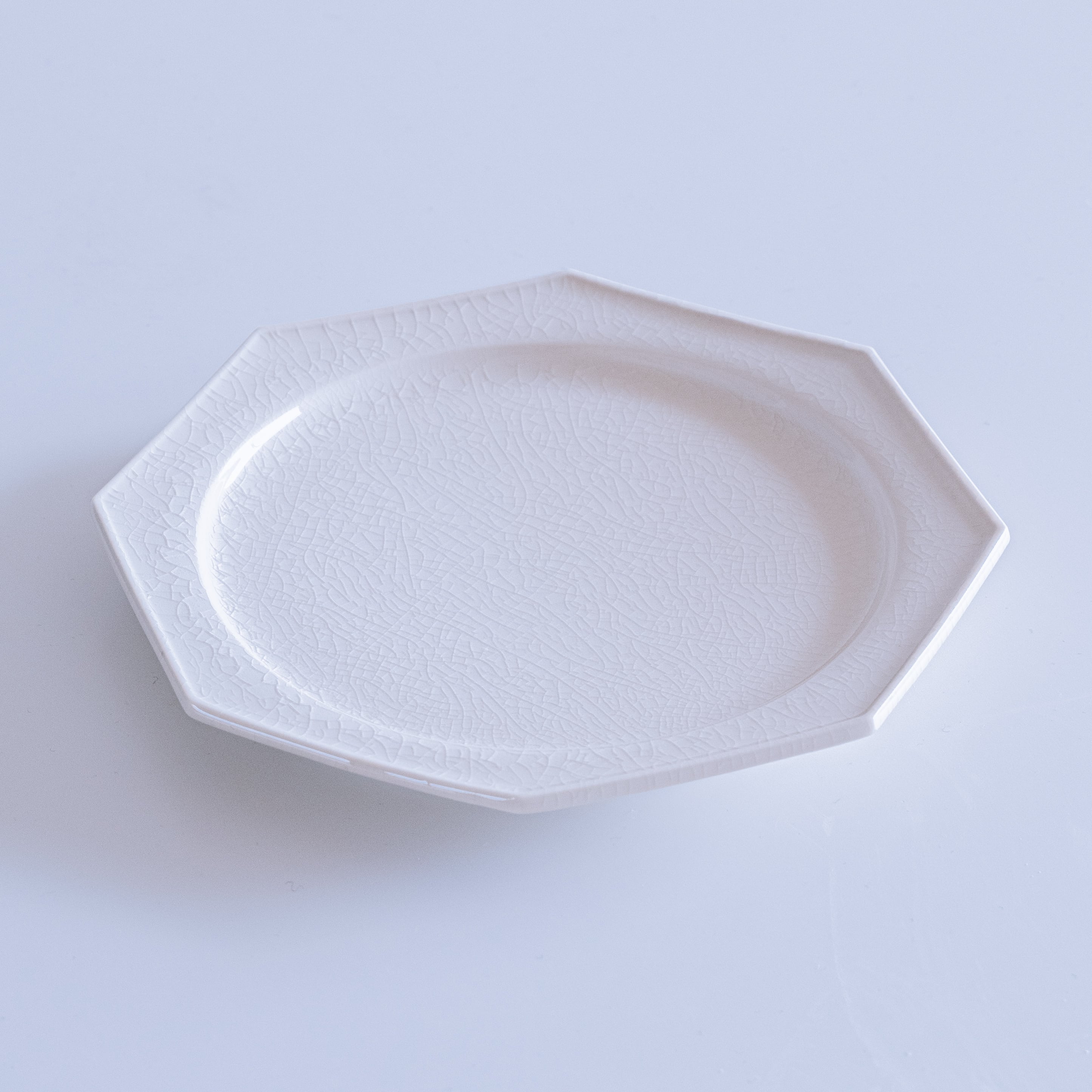 花リム皿(貫入)│石川隆児 | belk