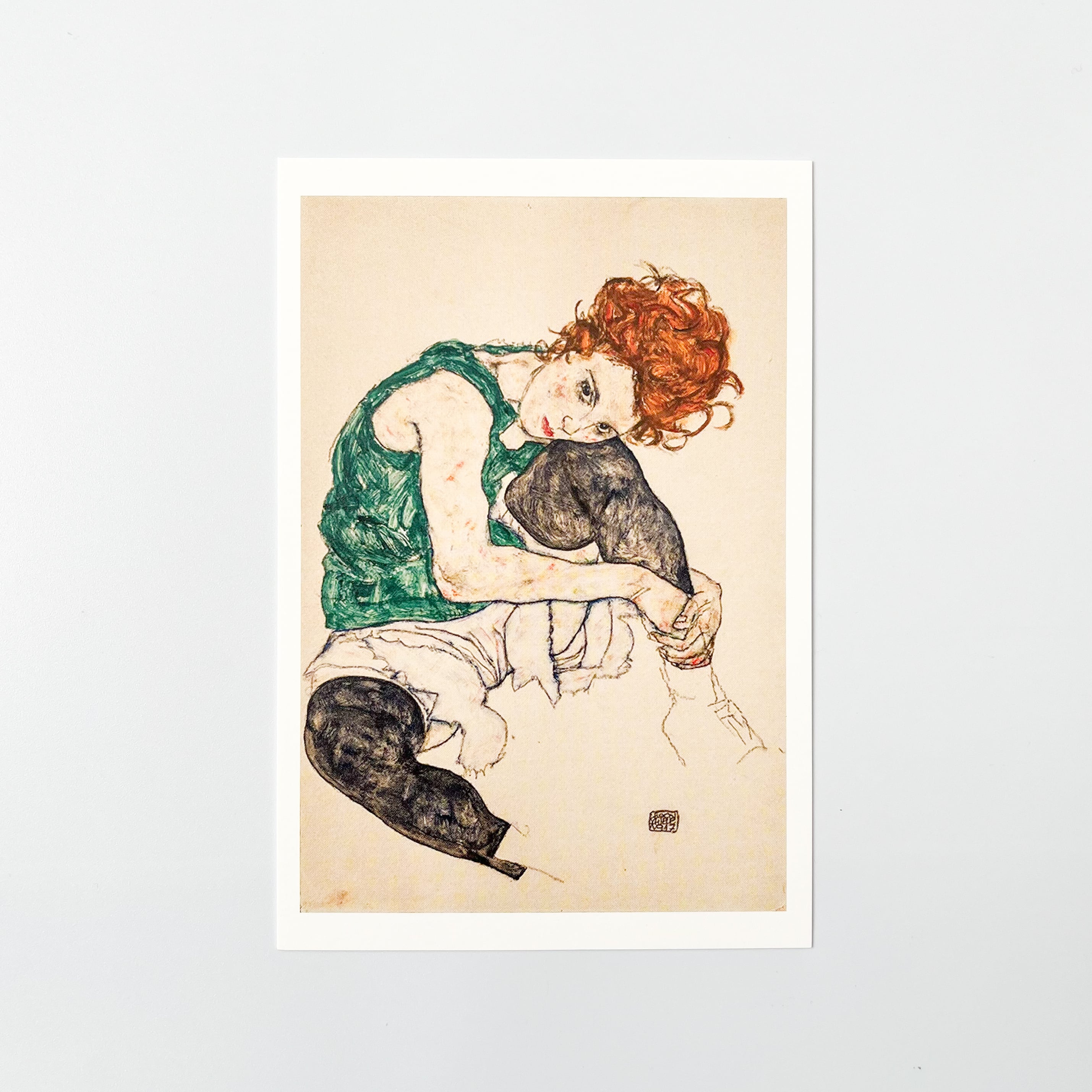 エゴン・シーレ アートポストカード 膝を立てて座っている女 | hmm, by