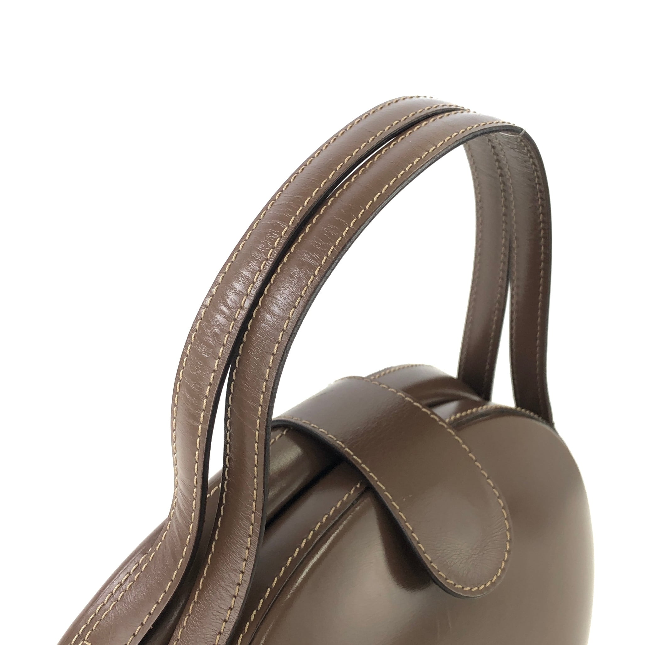 LOEWE ロエベ アナグラム レザー ラウンド ハンドバッグ ブラウン