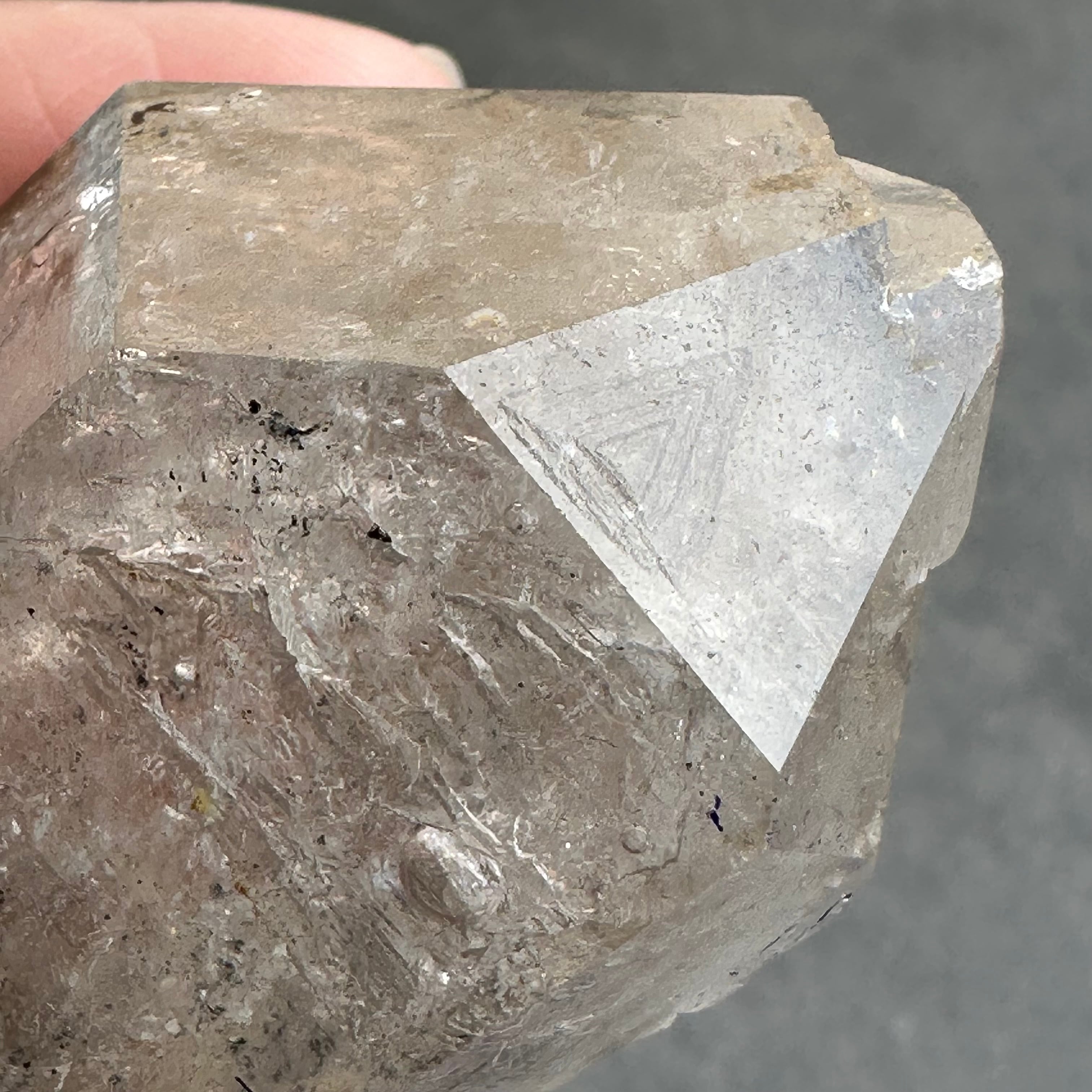 バブル・砂入り】エンハイドロクォーツ | 天然石ショップ si∞stones