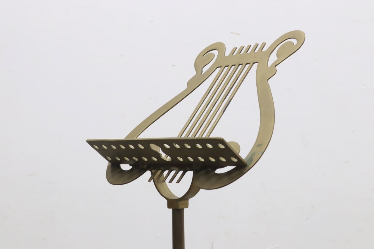 真鍮製 クラシカル ハープ型 譜面台 ミュージックスタンド 看板立て