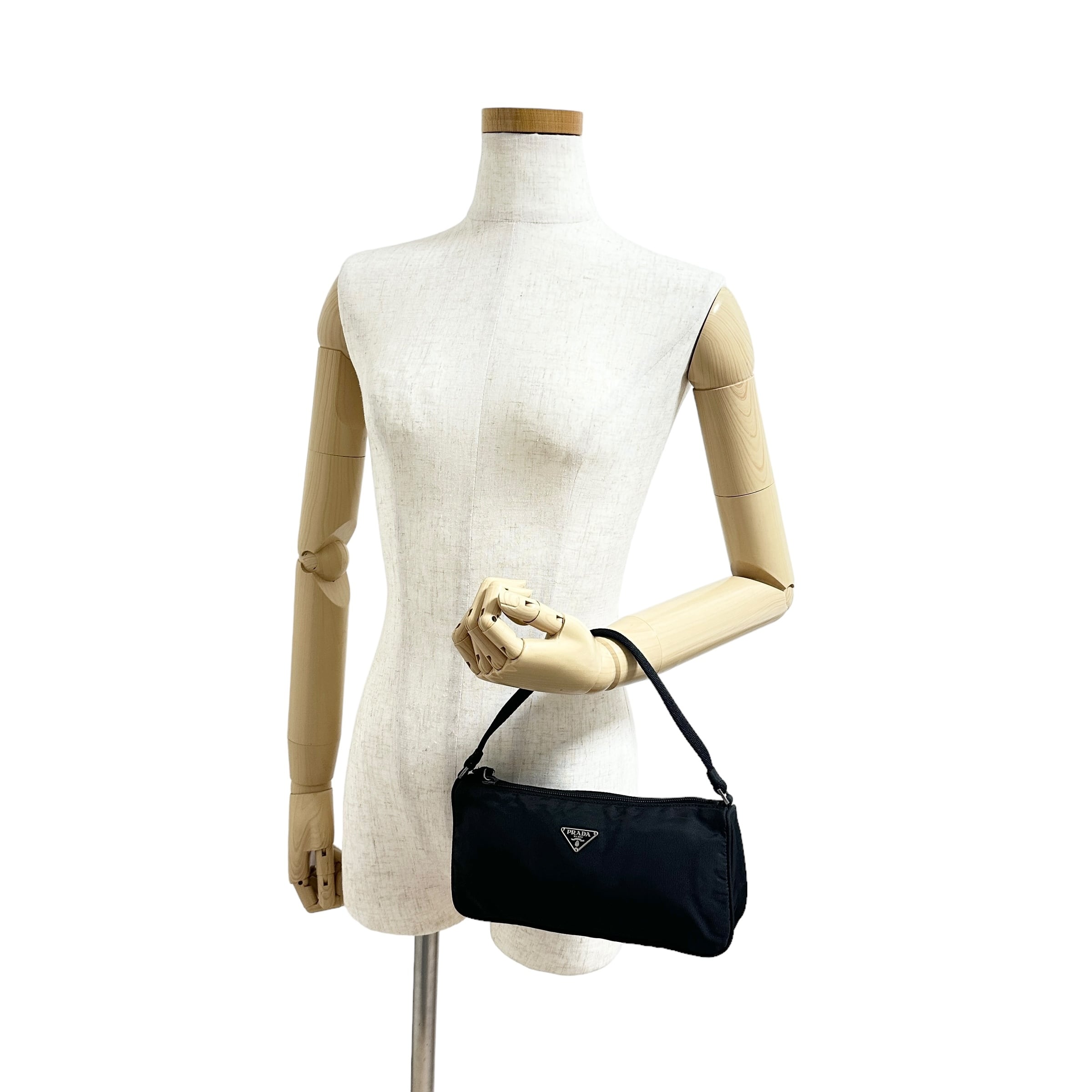 PRADA プラダ ナイロンポーチ ブラック 7072-202205 | rean