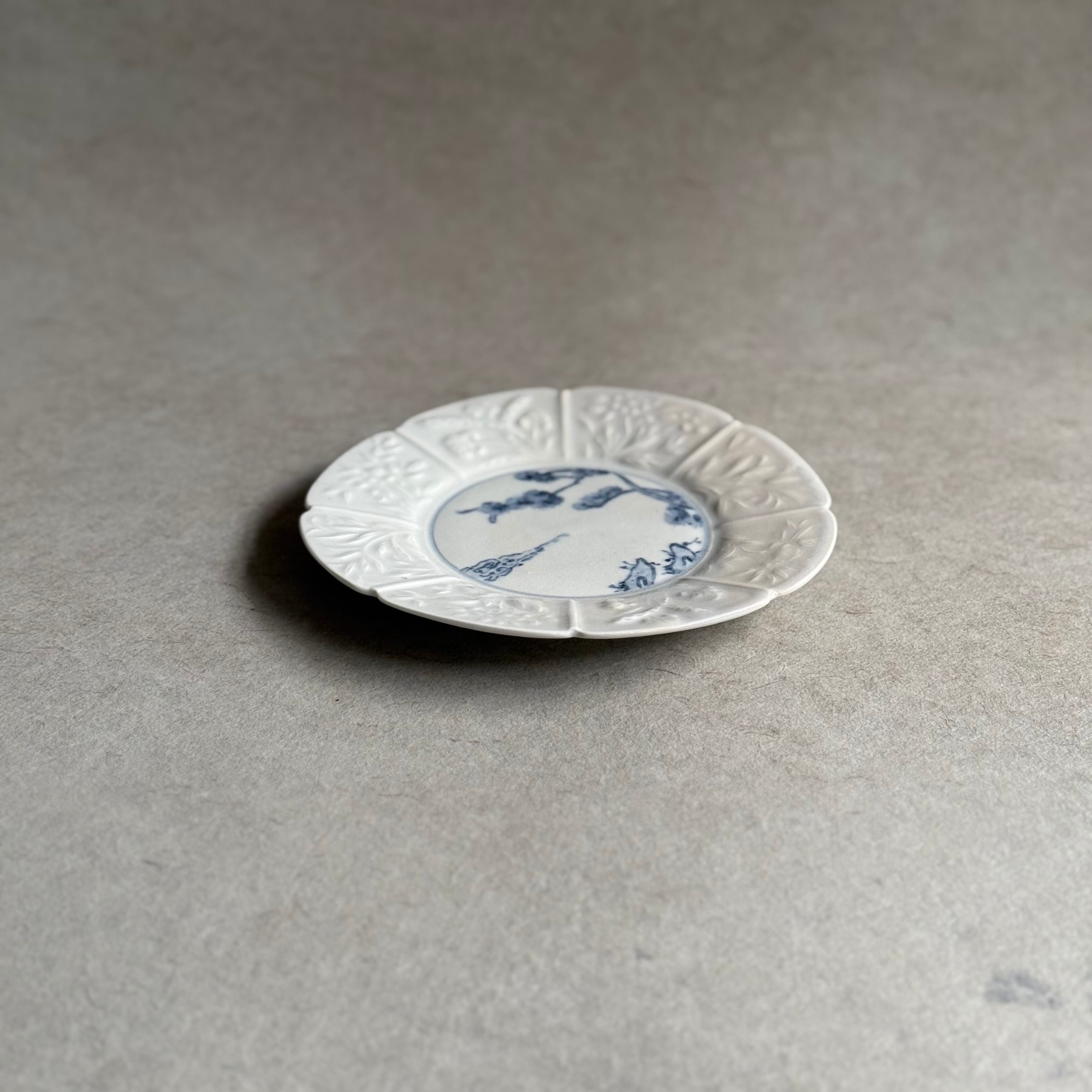 豊増一雄 染付松雲紋五寸皿 | gallery 一白