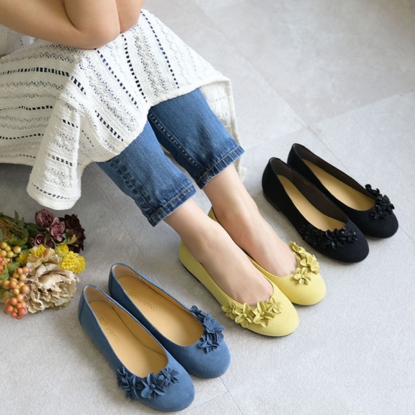 No.551231 フラワーモチーフ ラウンドトゥパンプス