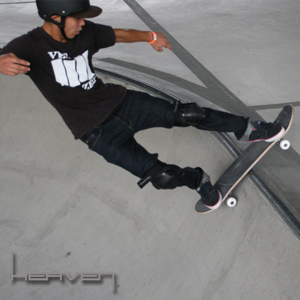 スケートボード コンプリート子供用Vitamin 28.5×7.375 HEAVEN JUNIOR