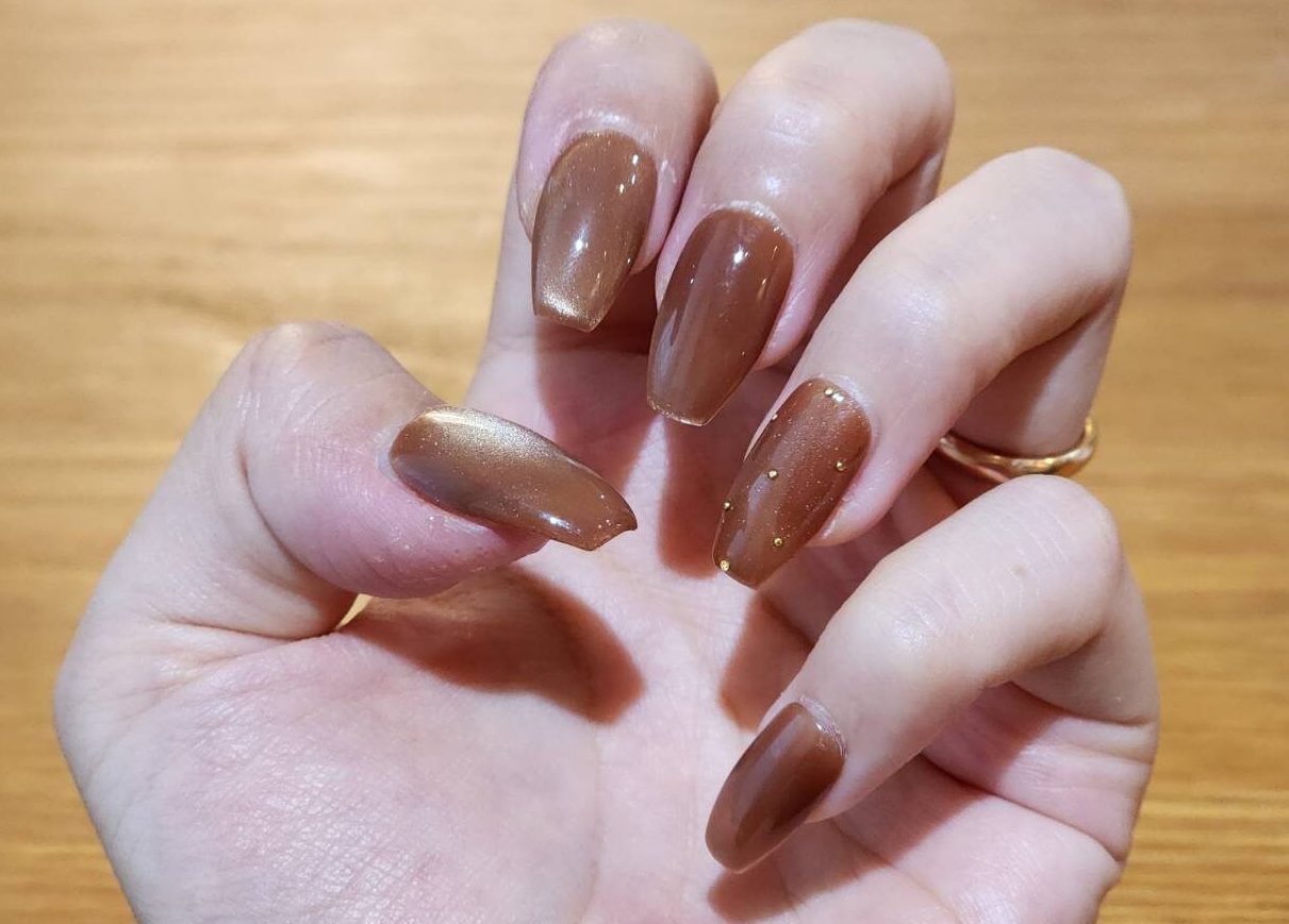 EVERNAIL接着剤で市販ジェルネイルチップを装着したレポート - Beauty