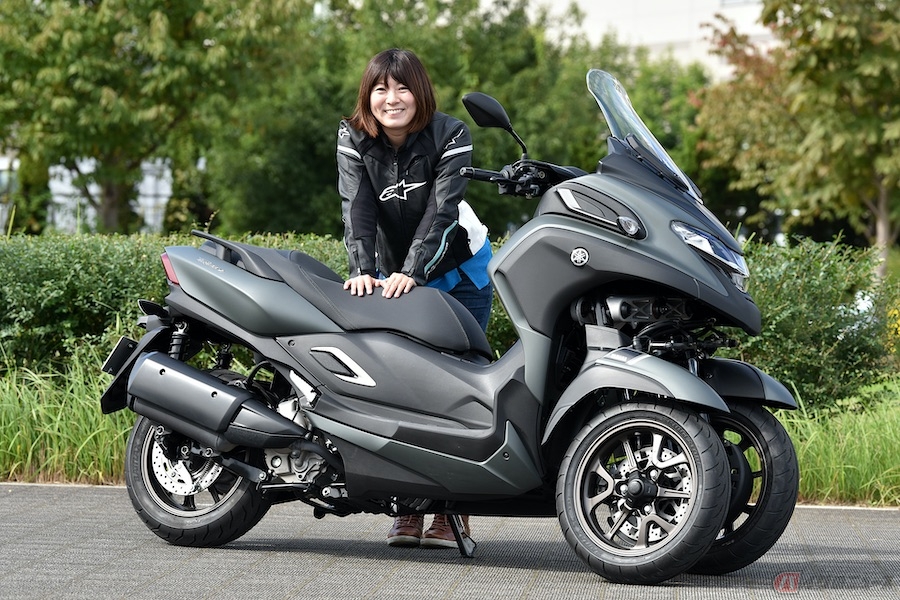 遂に登場! 自立する3輪バイク ヤマハ「トリシティ300」はホントに転ば