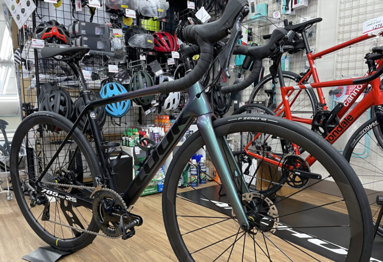 LOOK 785 HUEZ RS DISC x R9100系 DURA-ACEで組みました！ – スポーツ