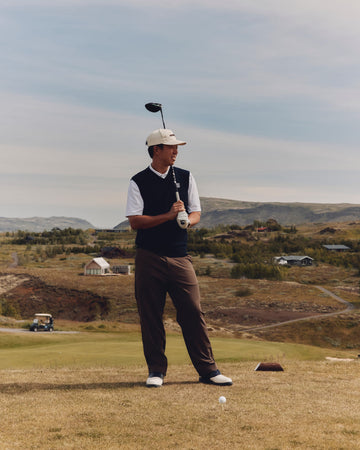 Manors Golf Merino Tech Vest - Midnight – Bisque Golf