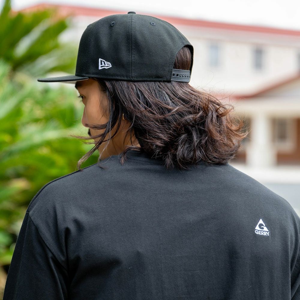 NEW ERA(ニューエラ)別注海外限定モデル 逆さロゴ 9FIFTY SNAPBACK