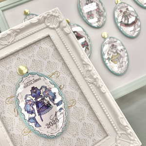 ホロ加工缶バッジN＜初音ミク 18th Anniversary＞ - Rella Artworks