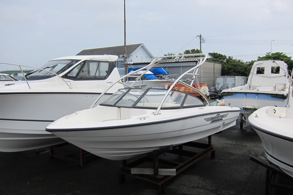 その他（国内） 藤井造船 31尺 ヤマハF130新品| 愛知海運産業株式会社