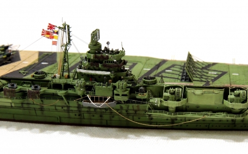 完成！ 1/700 【瑞鶴】（エンガノ岬沖海戦 1944年）の詳細画像です