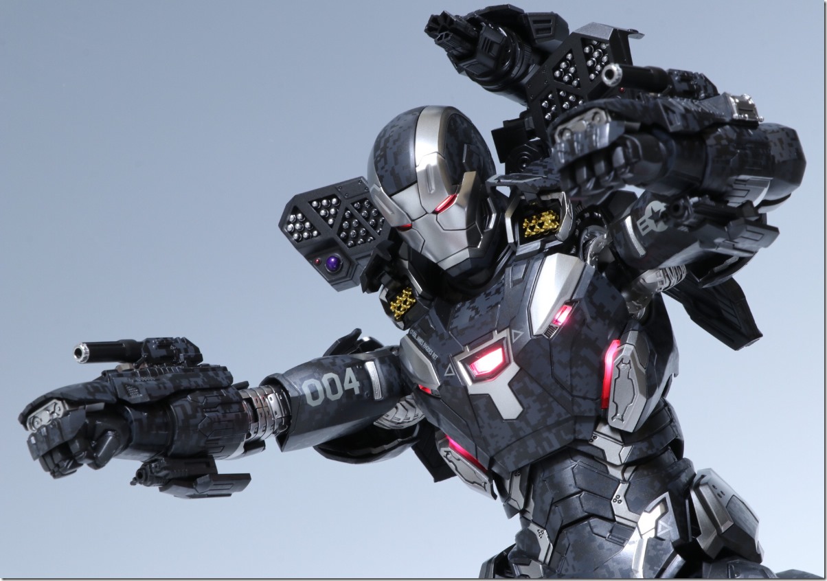 ホットトイズ アベンジャーズ/インフィニティウォー ウォーマシン