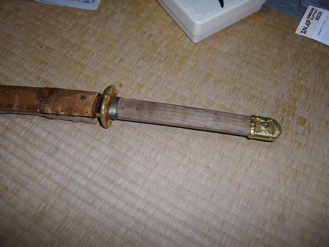 九八式軍刀 木鞘① 15： 革バンドの製作② - ちょいと気ままに遺跡