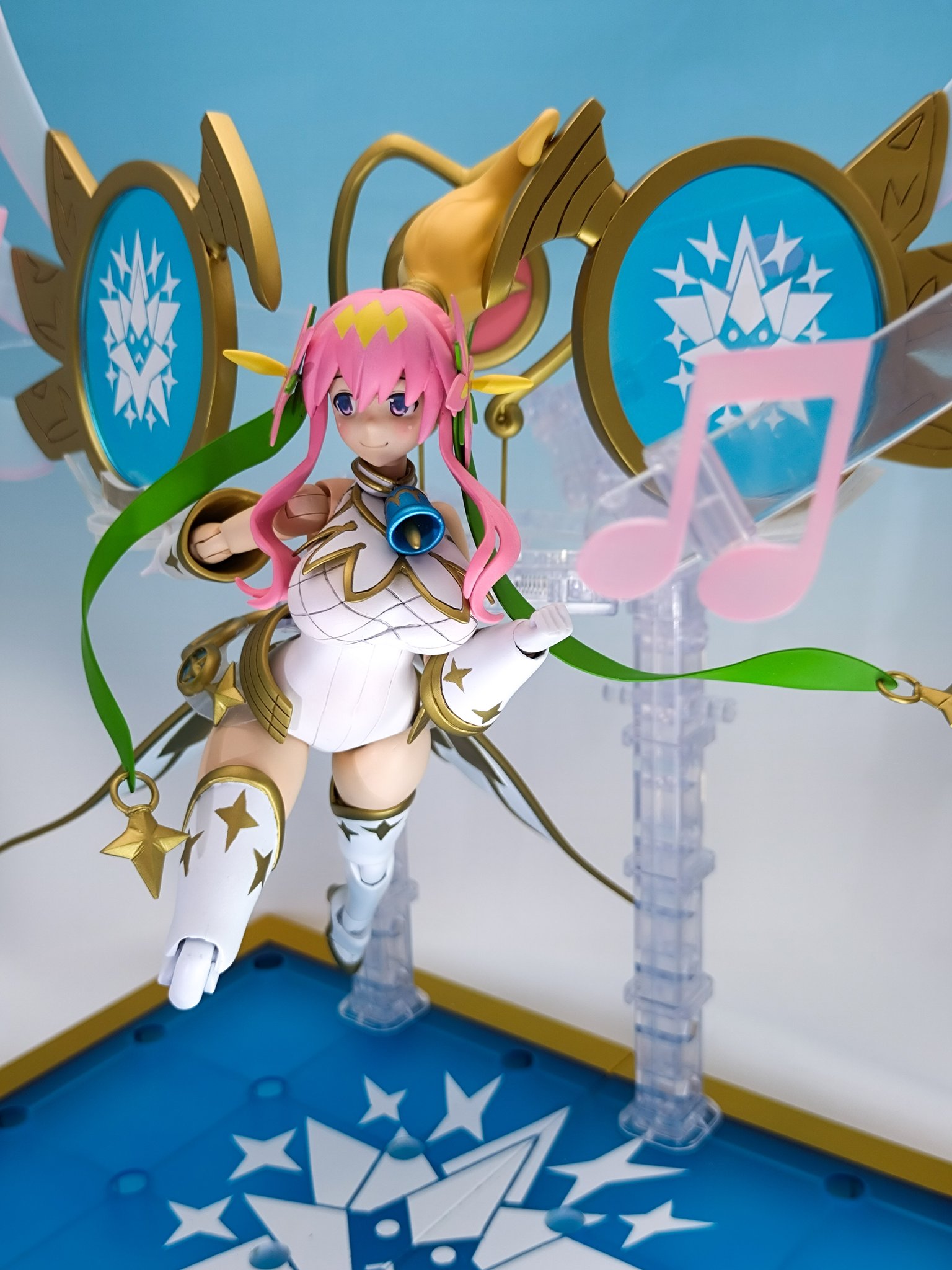 ラフルルラブ 金 音卿の精霊龍ラフルルラブ 金 ラフルル・ラブ 金