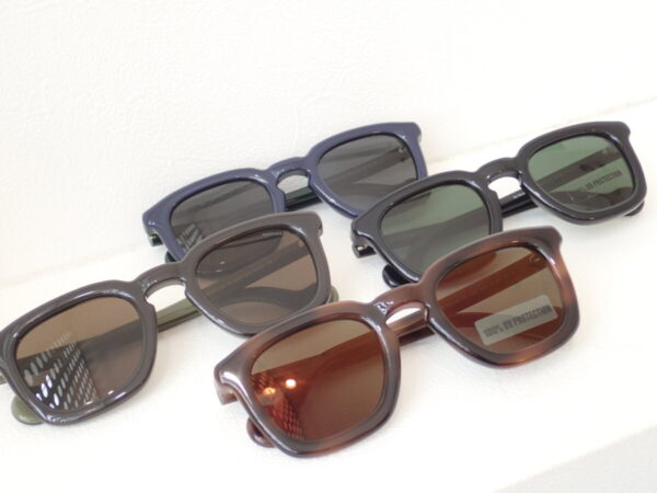 モンクレール「ML0006」ウェリントンシェイプサングラス ｜ oomiya