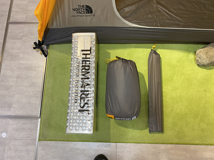 好日山荘 池袋西口店 : THE NORTH FACE 「Mountain Shot 2（マウンテン