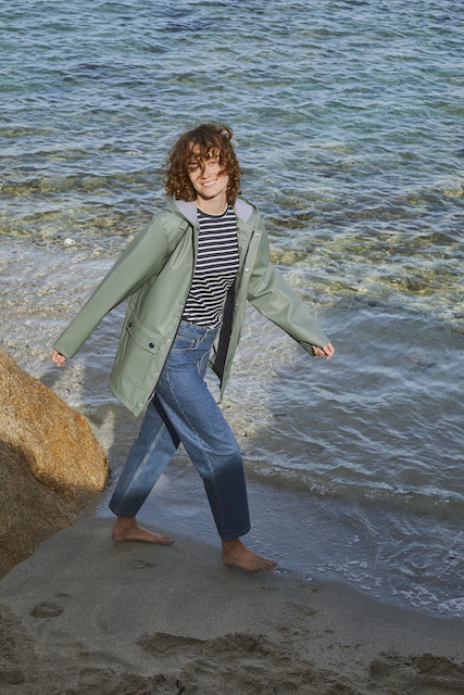 プチバトーの「 ヨットパーカ 」が愛される理由。新色やスタイリングと