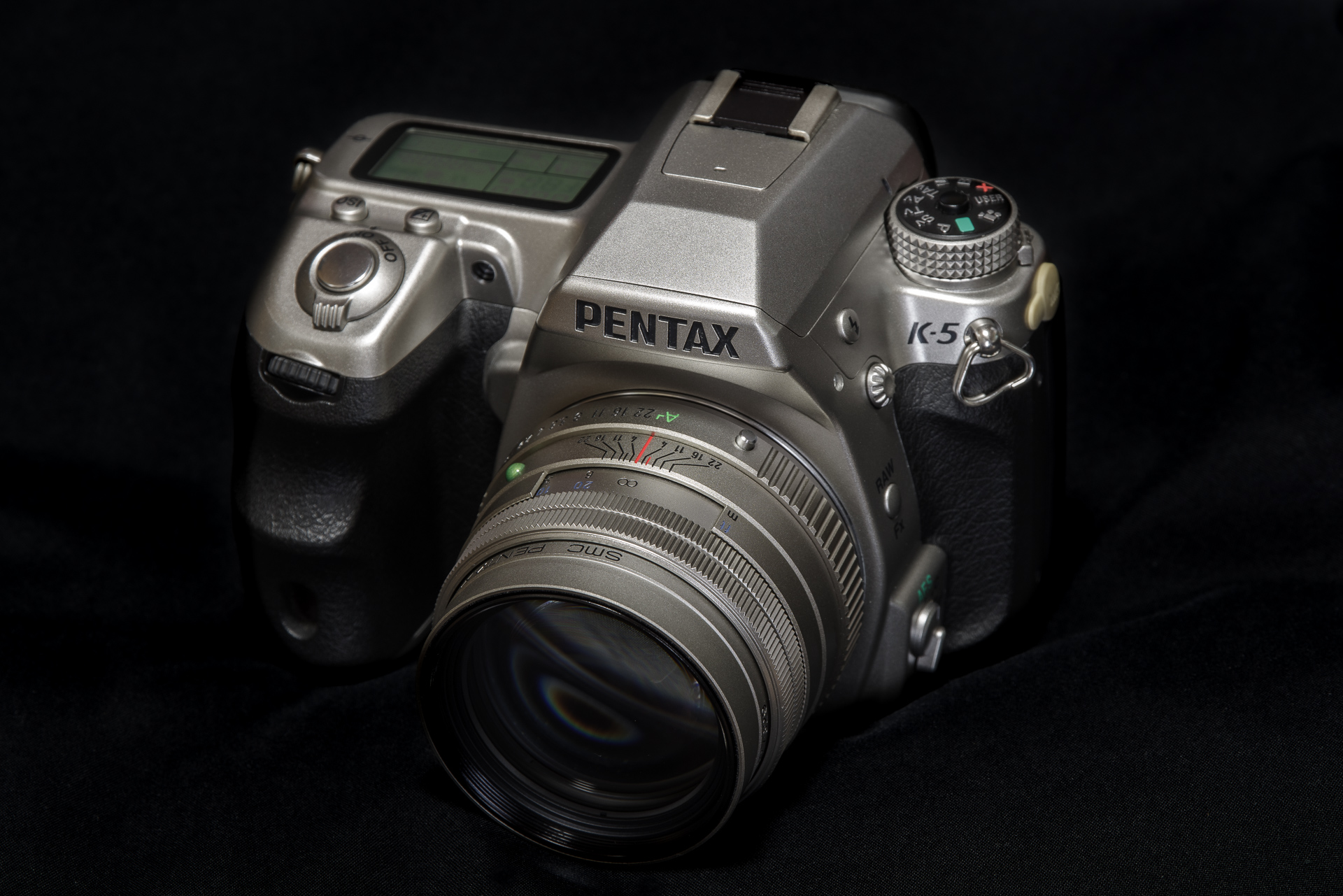 帰ってきたPENTAX K-5 Limited Silverが超格好良い – 酔人日月抄外伝