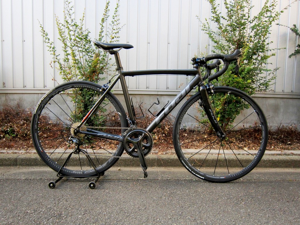 八輪庵: [ROAD BIKE] FUJI ROUBAIX AURA フルアルテ換装