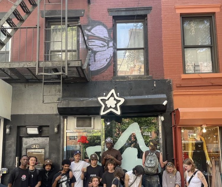 EV Grieve: Openings: Star Team on 9th Street