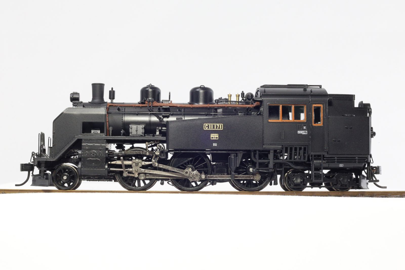 The Nameless City: C11 蒸気機関車 天賞堂 vs 中村精密