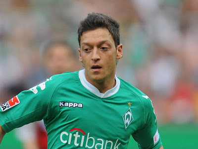 Mesut Ozil, Schalke 04 News Photo Schalke 04 2006-2007 Özil #17