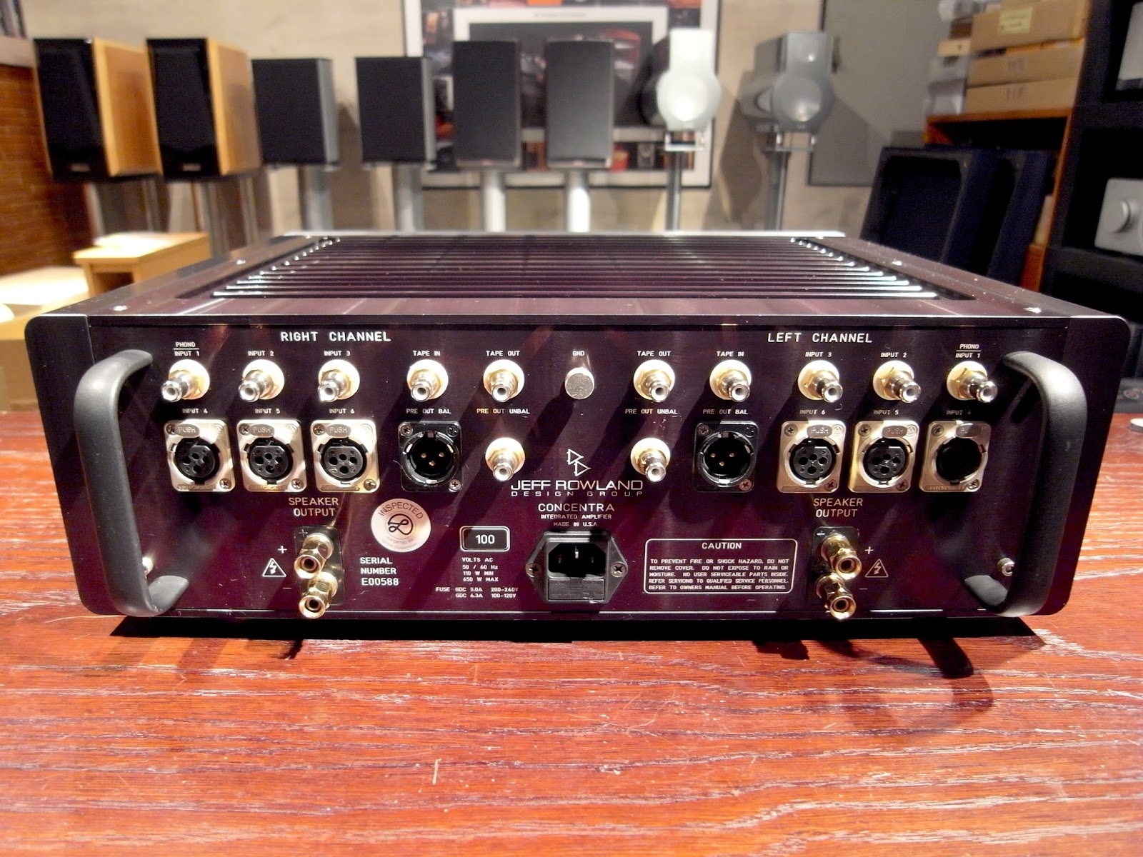 SIS AUDIO BLOG: 中古品情報 JEFF-ROWLAND CONCENTRA