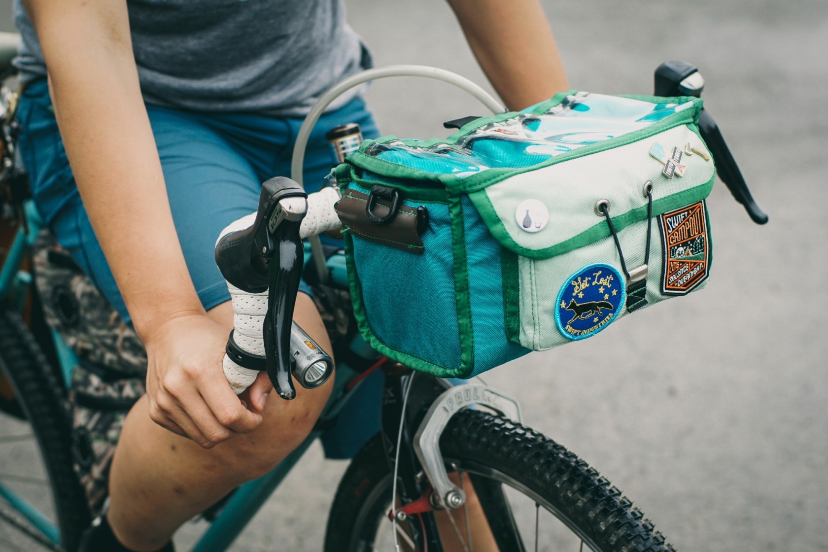 美味しいカレーとハンドルバッグ！！ - BLUE LUG BLOG | 自転車店