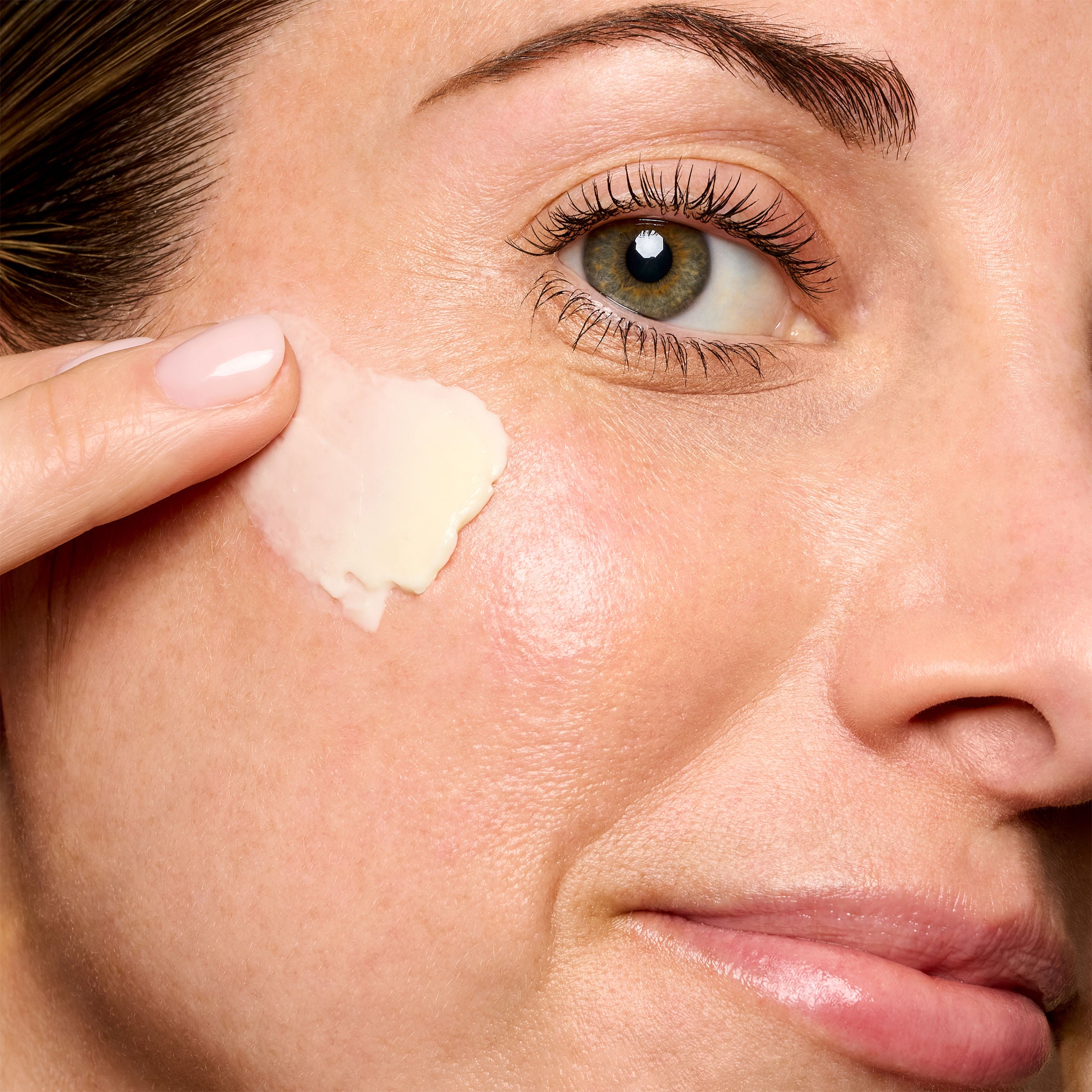 Bobbi Brown Vitamin Enriched Face Base – Bobbi Brown – bluemercury