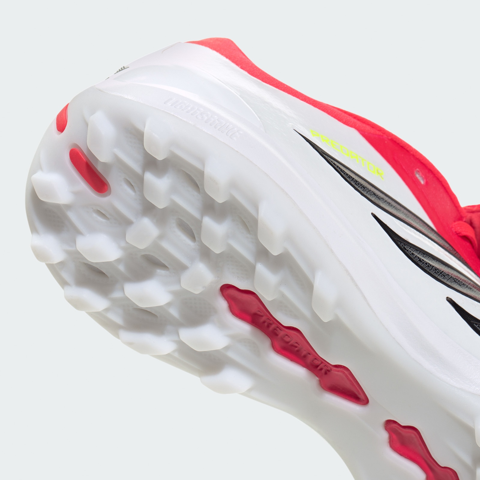 アディダス プレデター PRO フォールディングシュータン TF / ターフ用