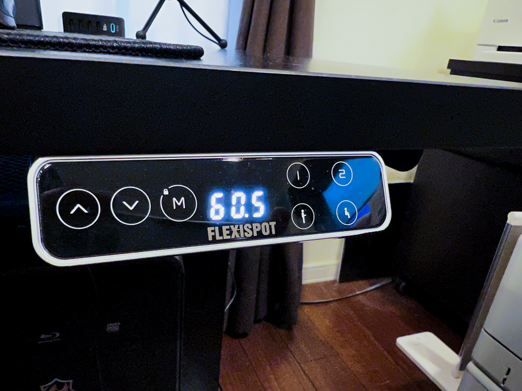 PR】在宅勤務に本気でおすすめ！スタンディングデスク「FLEXISPOT E7