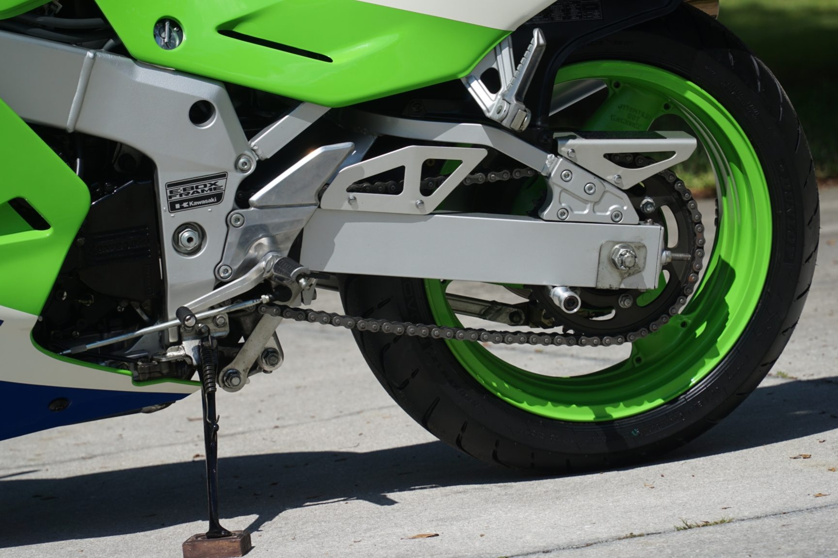 1989 Kawasaki ZX-7 H1 for sale on BaT Auctions - sold for $15,250