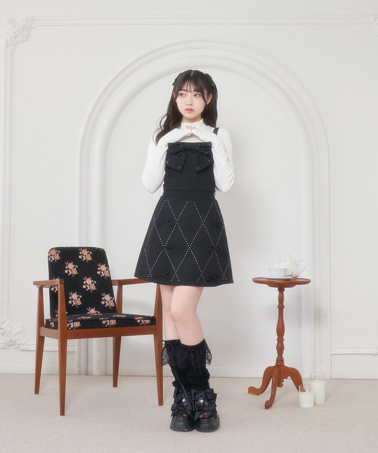 ラインストーンリボン台形スカート – BUNNY APARTMENT