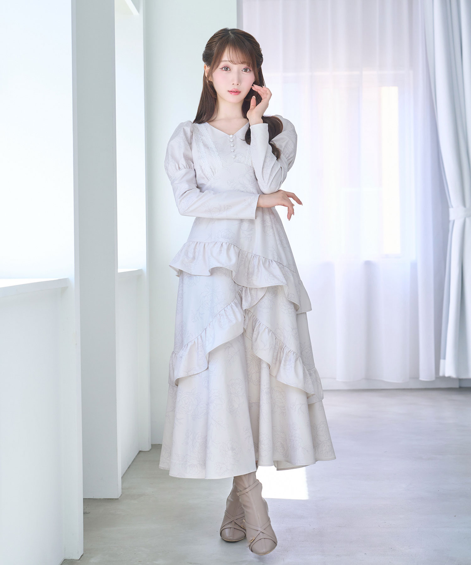 Rosé Muse – BUNNY APARTMENT