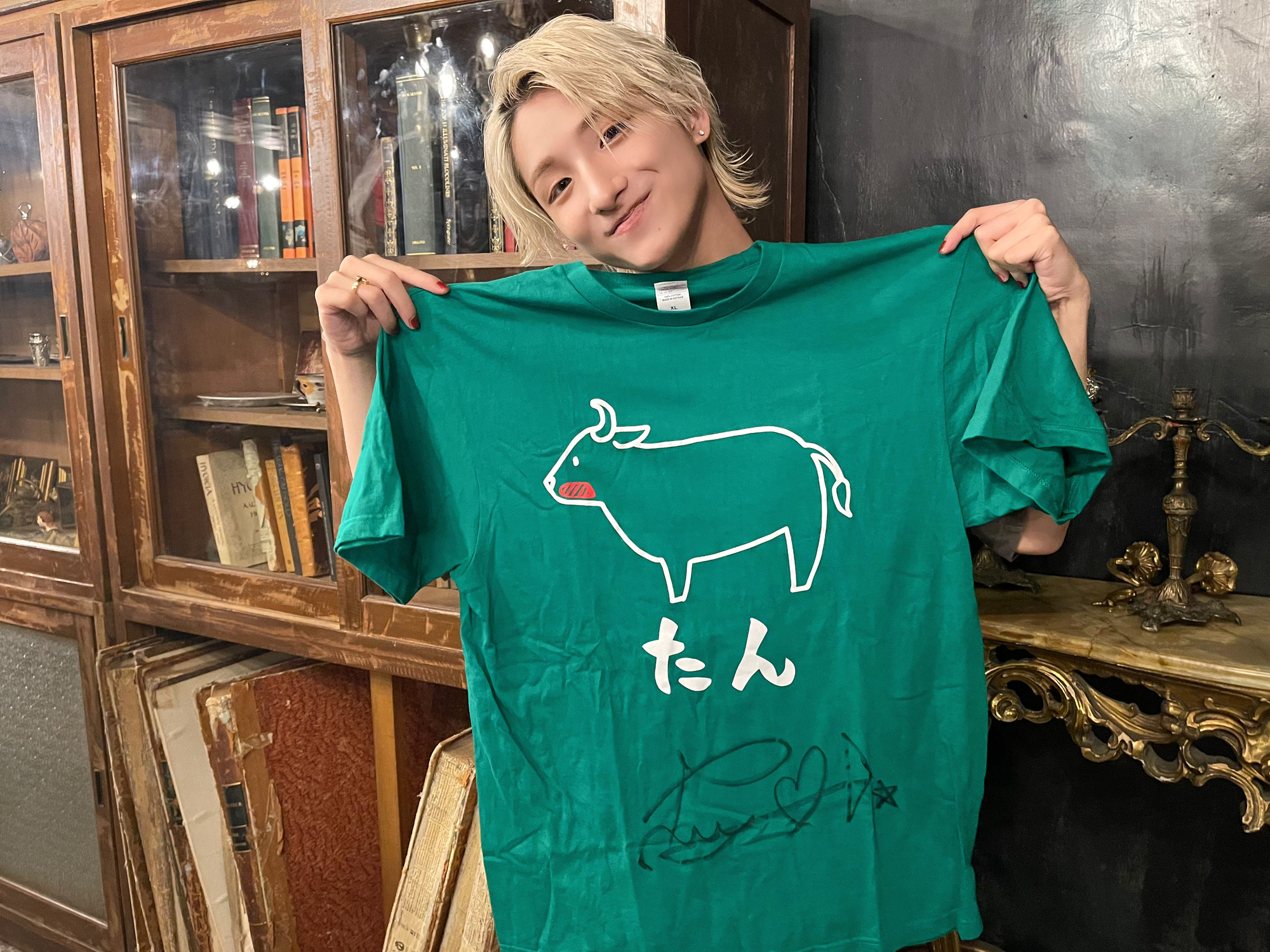 メンバー直筆サイン入り「ご当地Tシャツ」プレゼント！ | BUDDiiS