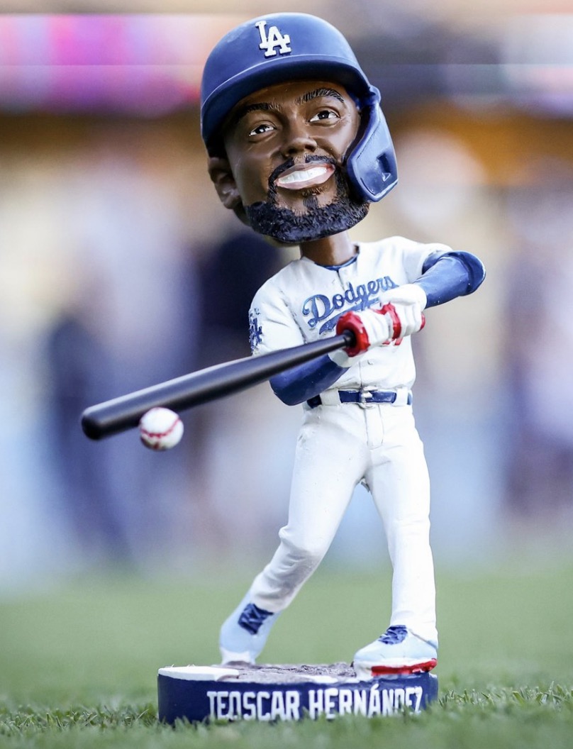 ドジャース テオスカー・ヘルナンデス ボブルヘッド 未開封 ドジャース