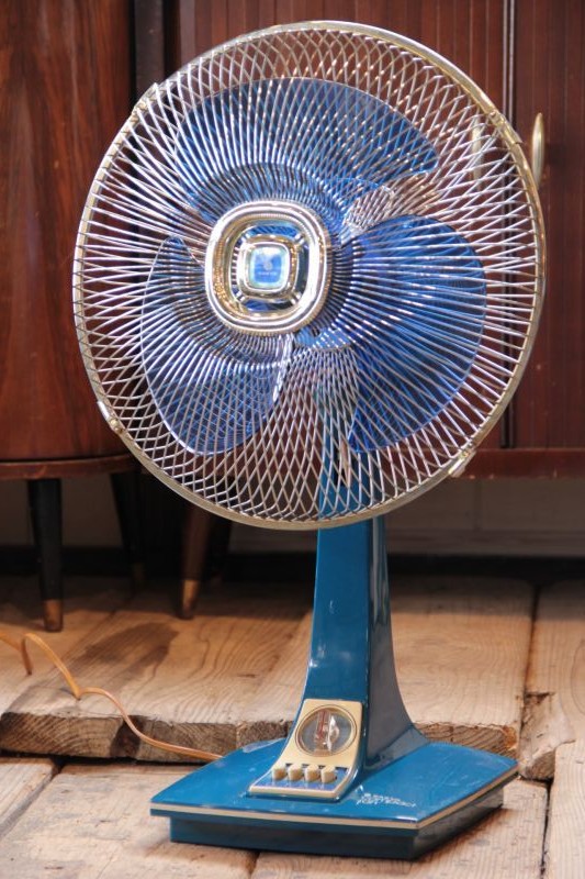 サンヨー大型扇風機昭和レトロ