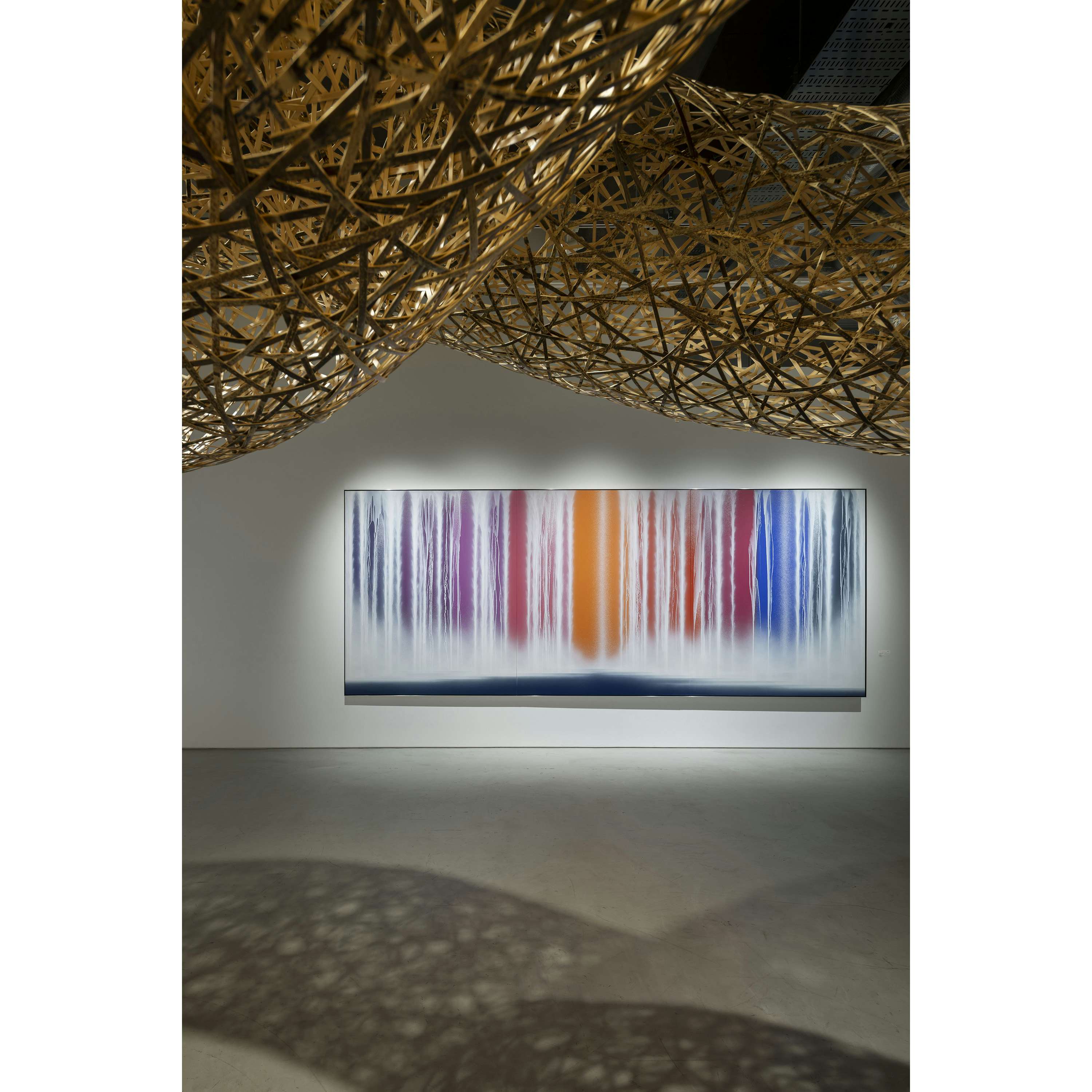 千住博と四代田辺竹雲斎によるコラボレーション。YUKIKOMIZUTANIで見る