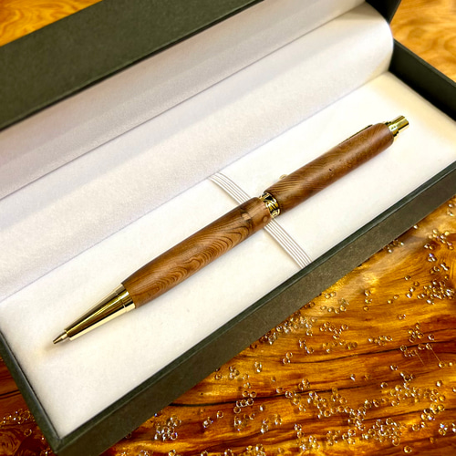 樹齢1000年以上・屋久杉シャーペン 長寿を祈る贈り物に CN1248 木材