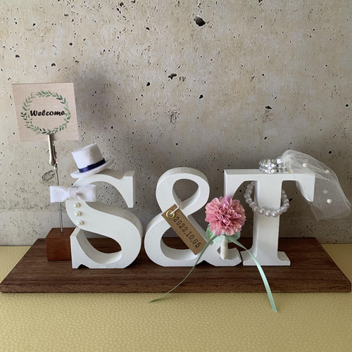 イニシャルオブジェ ／白色(台とウェルカムボード付き) その他オーダー