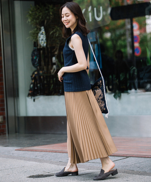 Munich（ミューニック）の「ポリエステルフランネルプリーツスカート