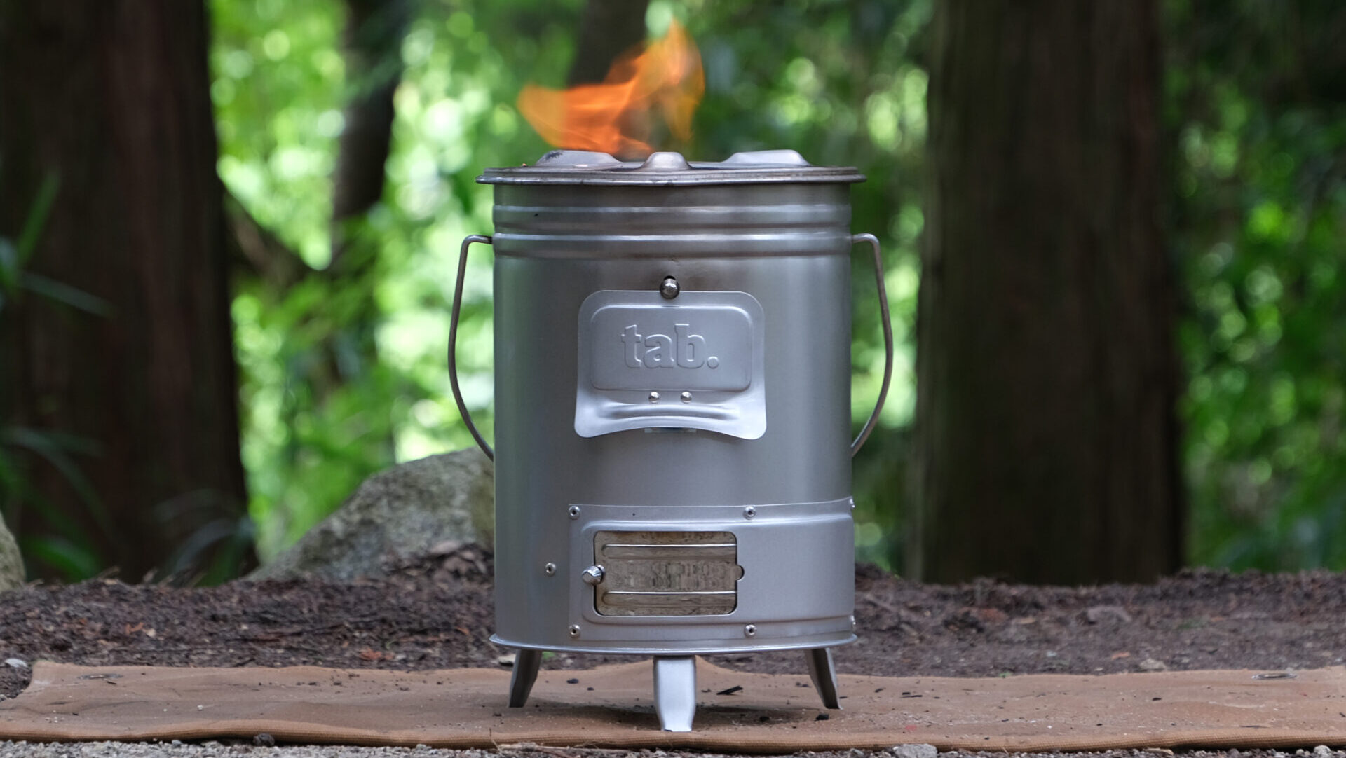 tab.から二次燃焼ストーブ「缶ストーブST」登場 | キャンプレビュー