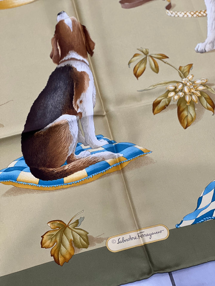 Salvatore-Ferragamo-Dogs-Print