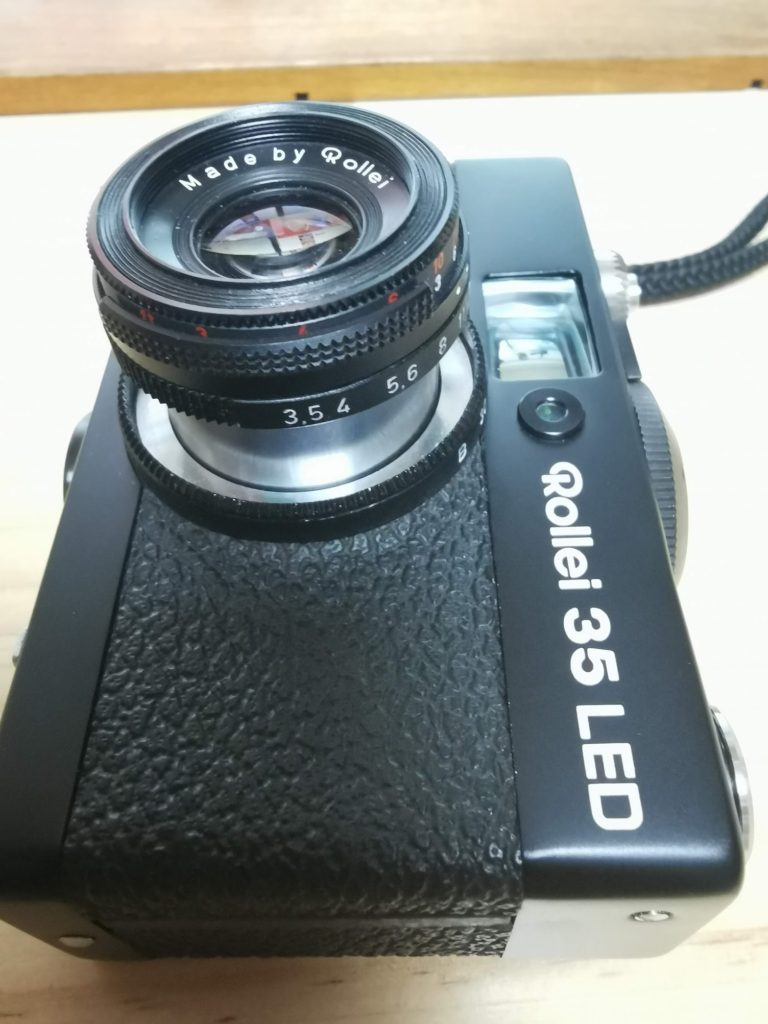 フィルムカメラで写真を撮るぞ！ Rollei35 LED編 | 大胆に思い切って！