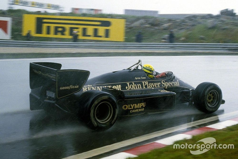 アイルトン・セナ、F1初勝利から35年。運を味方に、大雨エストリルを